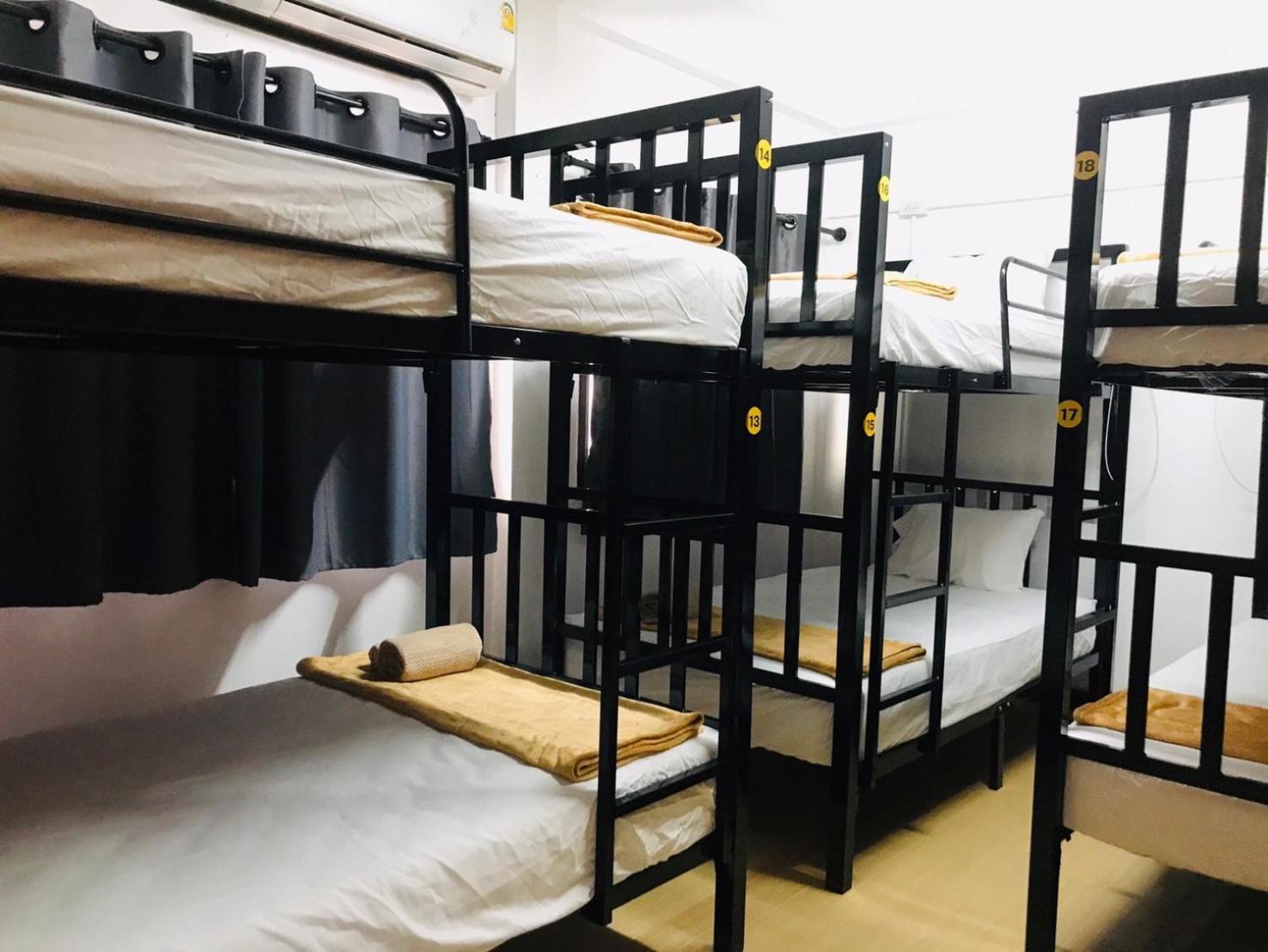 Silom Guesthouse バンコク都 エクステリア 写真