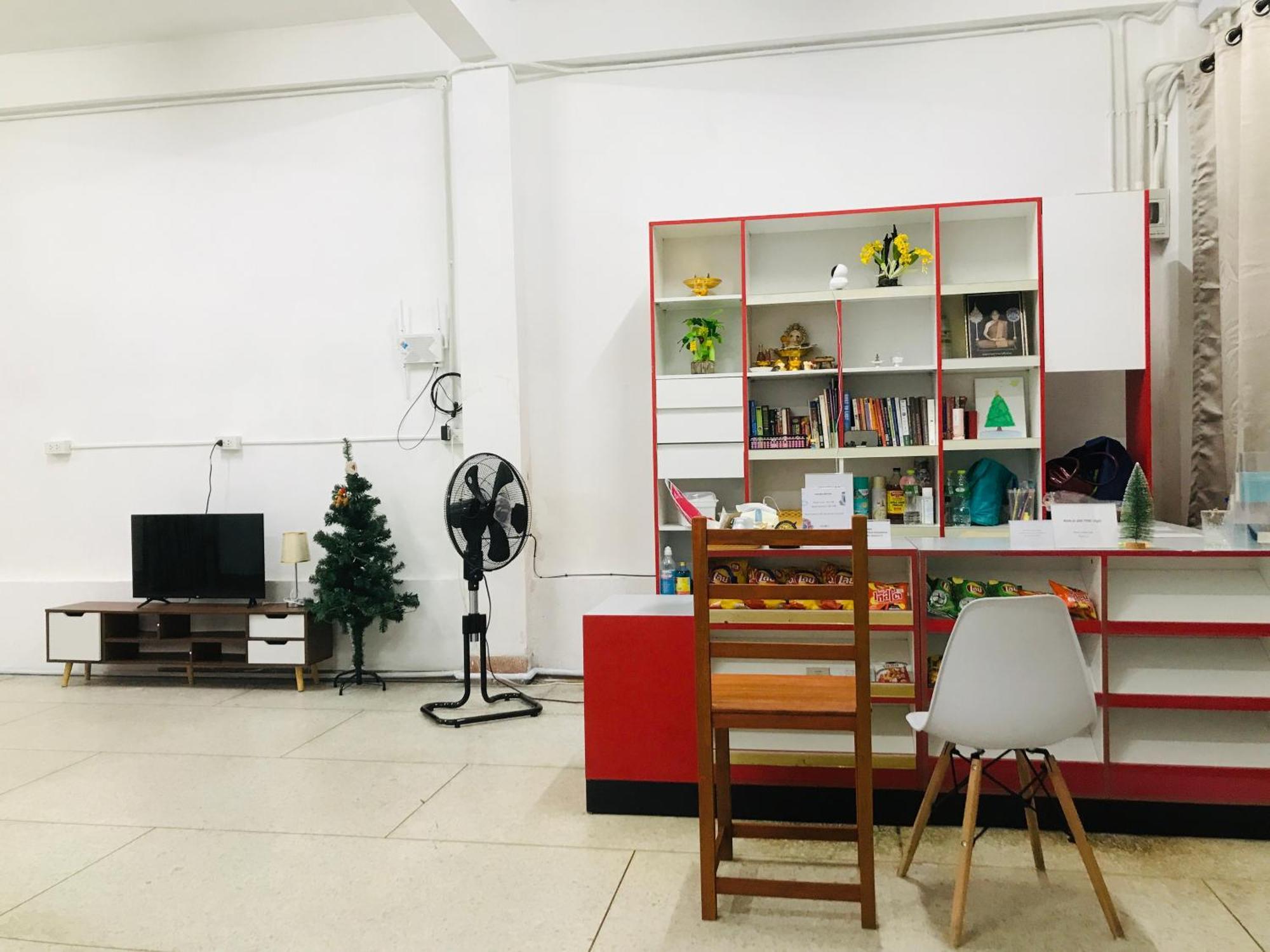 Silom Guesthouse バンコク都 エクステリア 写真