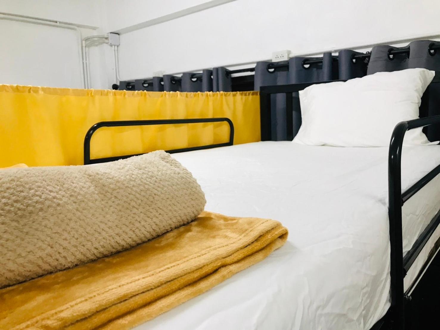 Silom Guesthouse バンコク都 エクステリア 写真